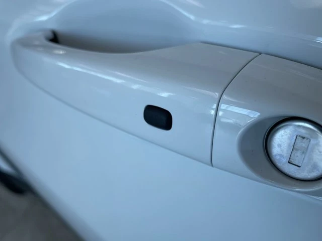 2026 Jeep Compass Altitude | 4WD | Remote Start | Backup Camera | Push Button Start | Apple CarPlay, biela, 15 km, dovoz Kanada — foto 9 z 20