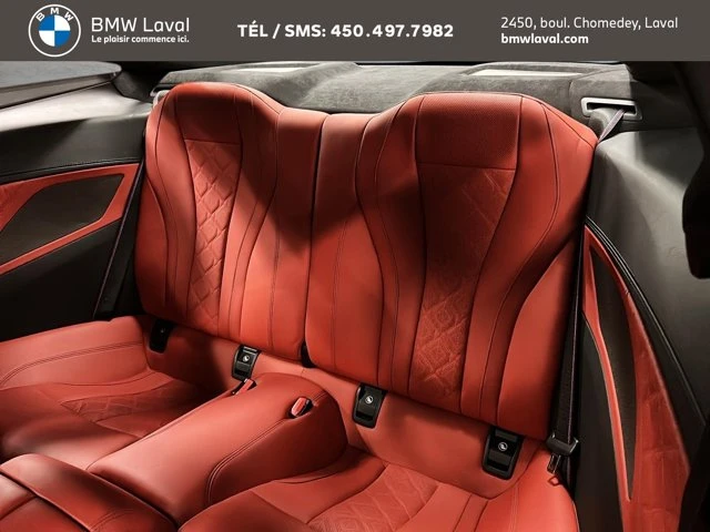 2023 BMW M8 Competition, čierna, 30 523 km, dovoz Kanada — foto 14 z 20